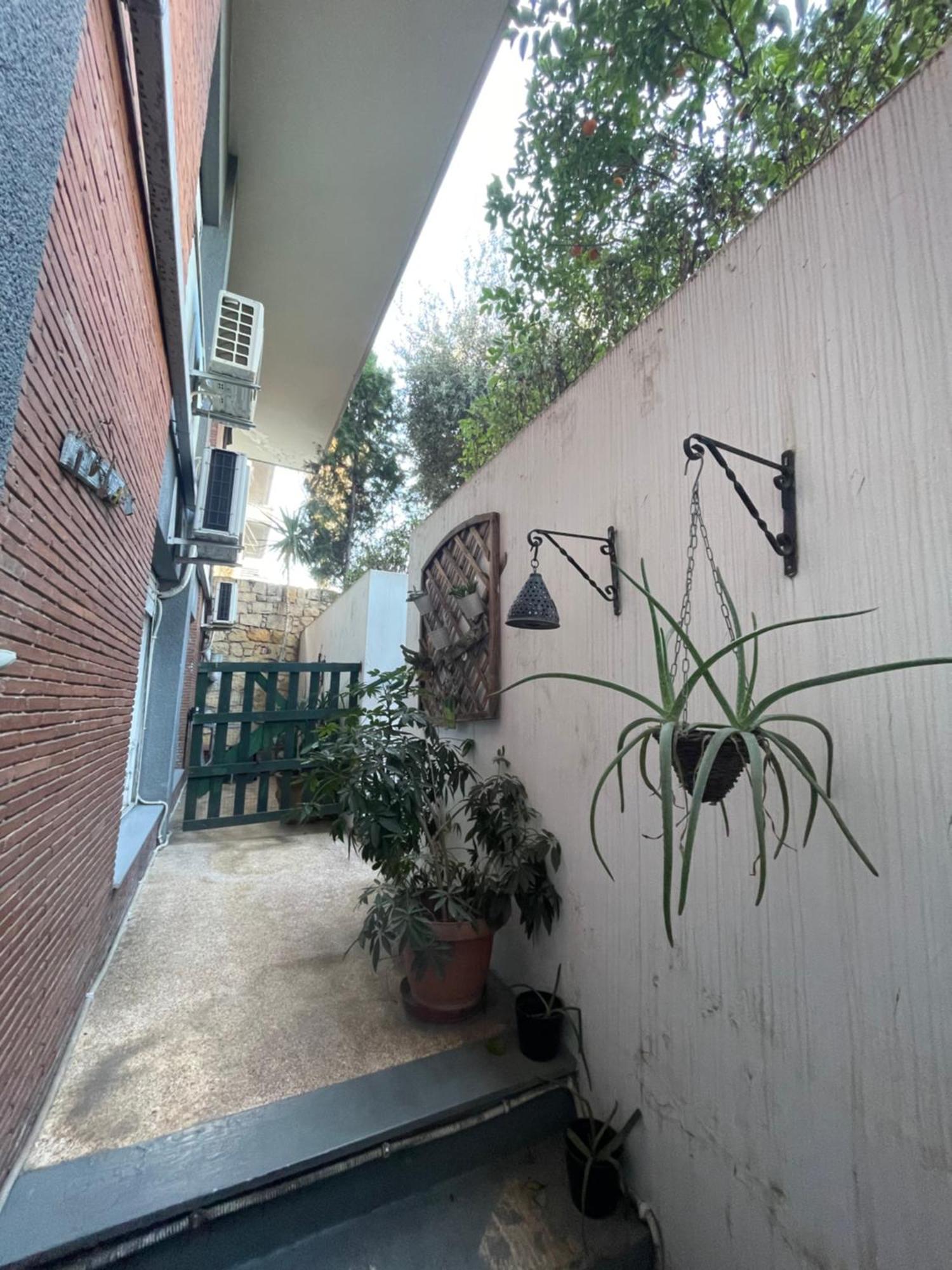 Cozy Apartment Ideally Located City Center And Megaron Moussikis Metro Station Athen Exterior foto