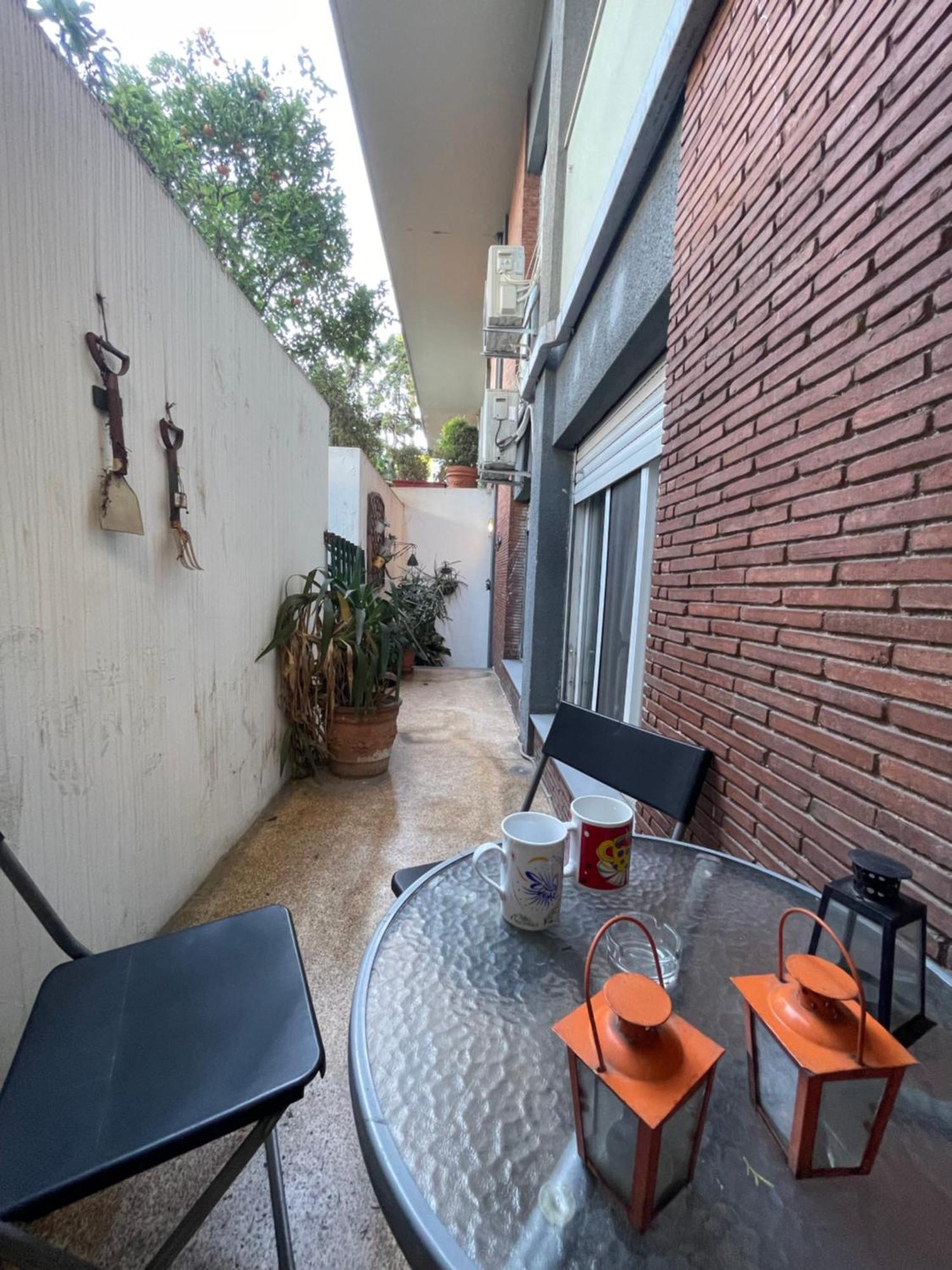 Cozy Apartment Ideally Located City Center And Megaron Moussikis Metro Station Athen Exterior foto